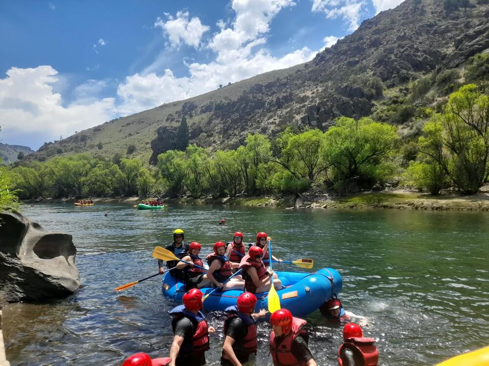 Flotada en río de montaña